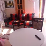 Appartement Senojo Turgaus 9 *