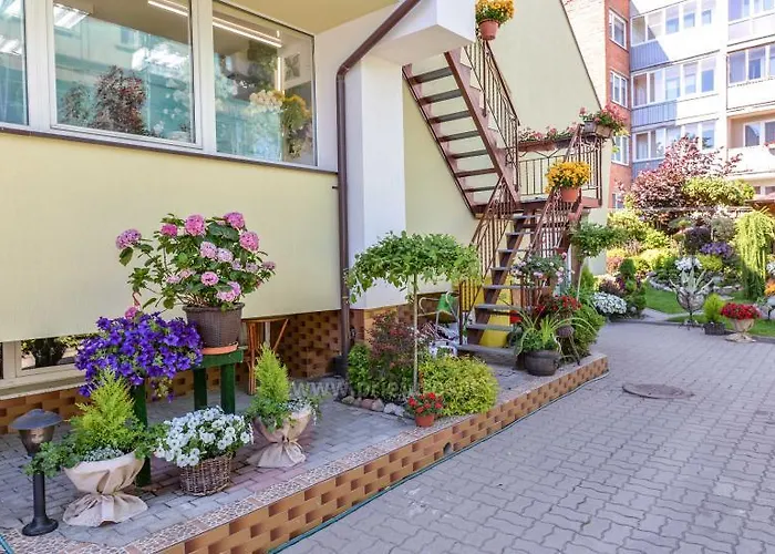 Appartement Senojo Turgaus 9 *